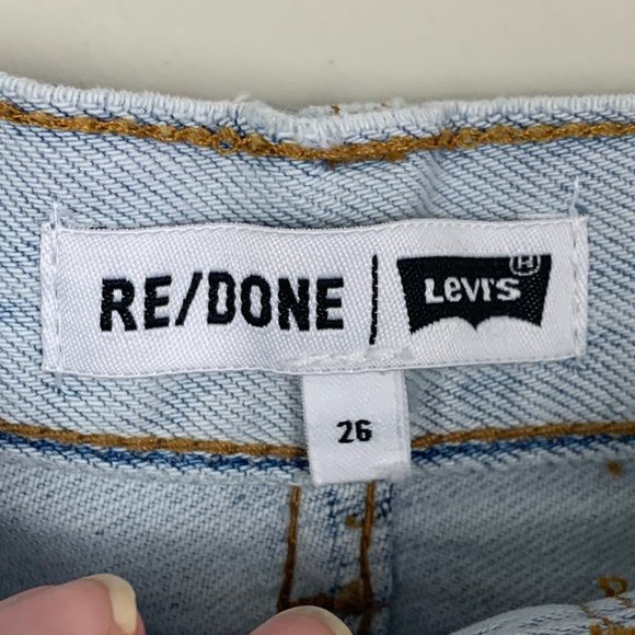RE/DONE x Levi's | NWT 90's denim shorts light wash 26 - Picture 5 of 10